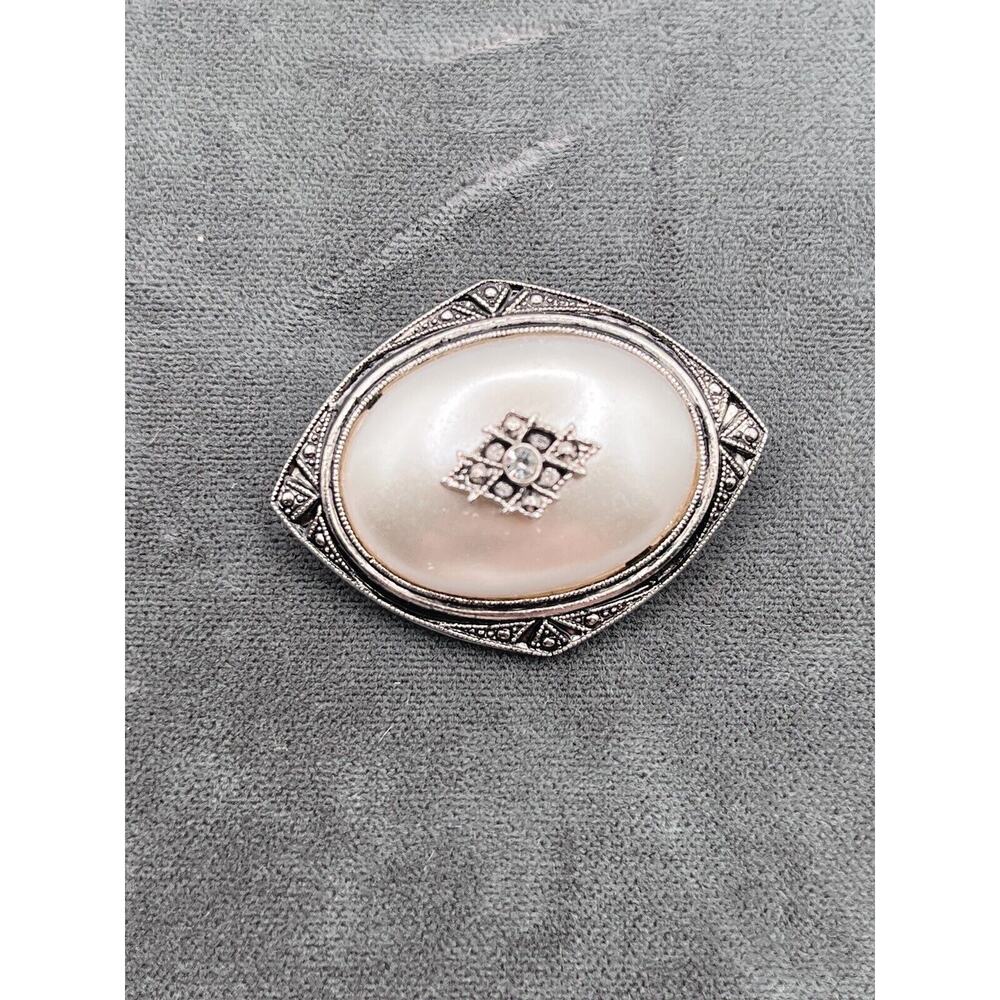 VTG Brooch Avon Pin Ivory Oval Stone Encased Rhinestones Clear